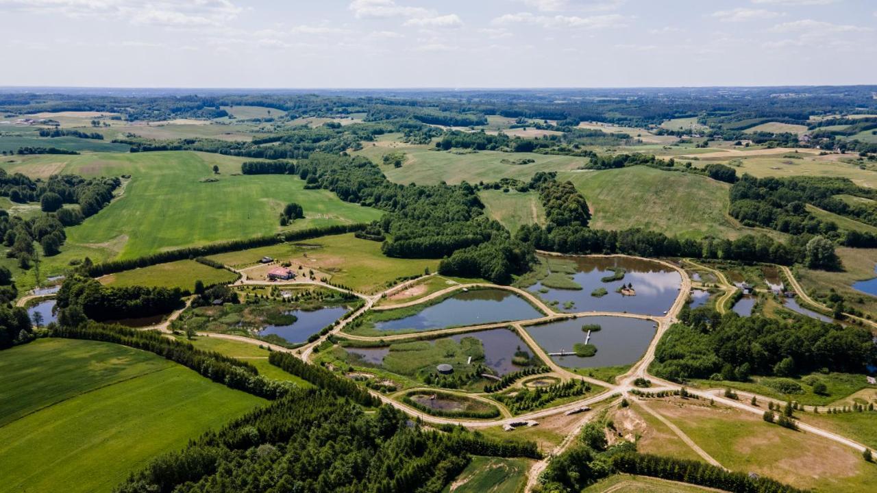 Mila Przystan Villa Ksiaznik Exteriör bild